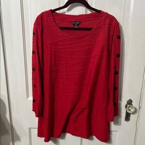 Kasper Women's Red Button-Sleeve Top